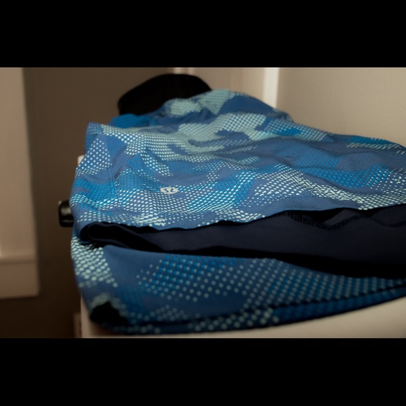 Lululemon T.H.E Short - Pebble Beach - Rare - Picture 3 of 4